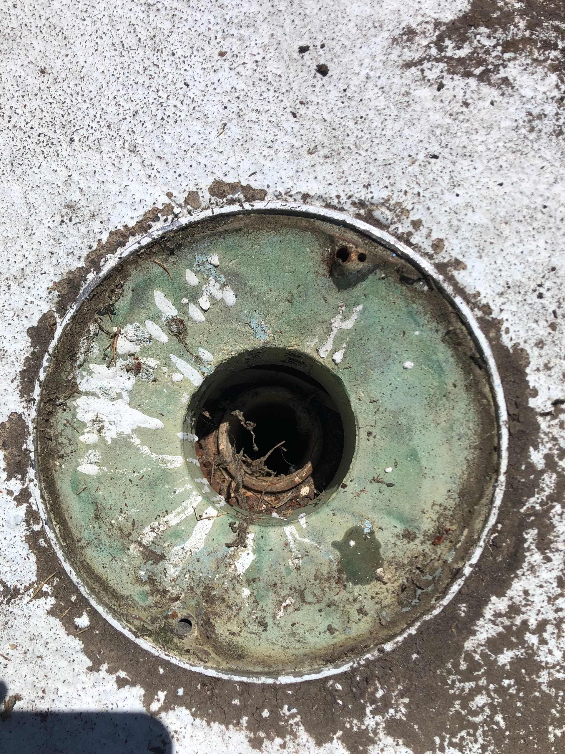 Clogged Gutter Drain Cleaned Out in Oregon City image
